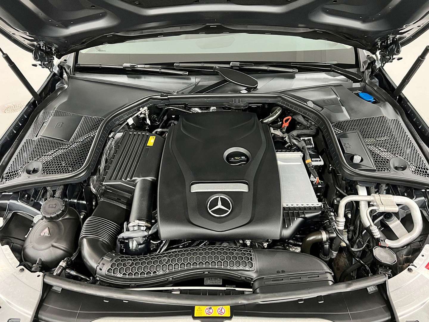Mercedes Classe C 180 AVANTGARDE - 2019 - Joinsteer - #26