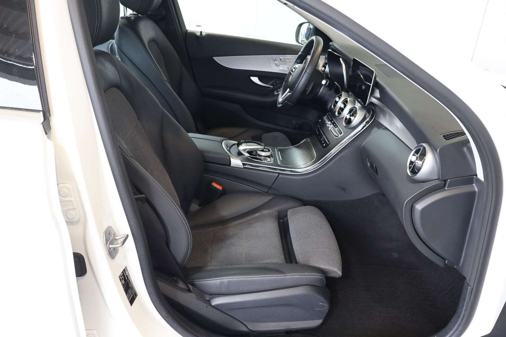 Mercedes Classe C 300 - 2020 - Joinsteer - #17