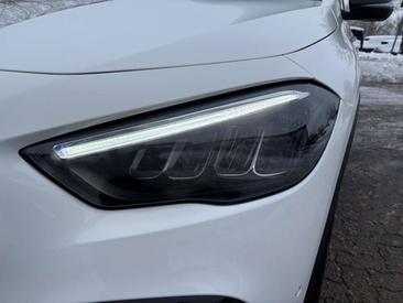 Mercedes GLA 180 Night Edition — photo 18