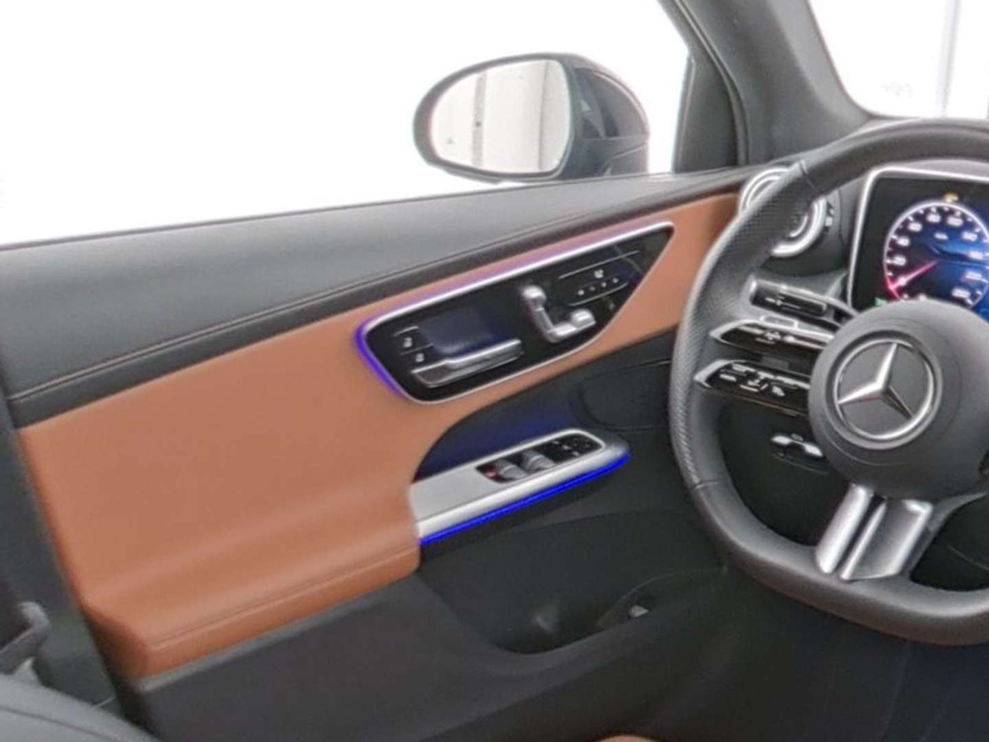 Mercedes GLC Coupé 200 Premium - 2025 - Joinsteer - #3
