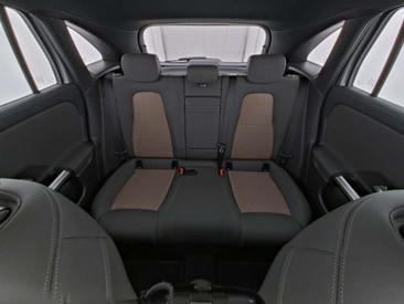 Mercedes EQA 250 Advanced Plus — photo 8
