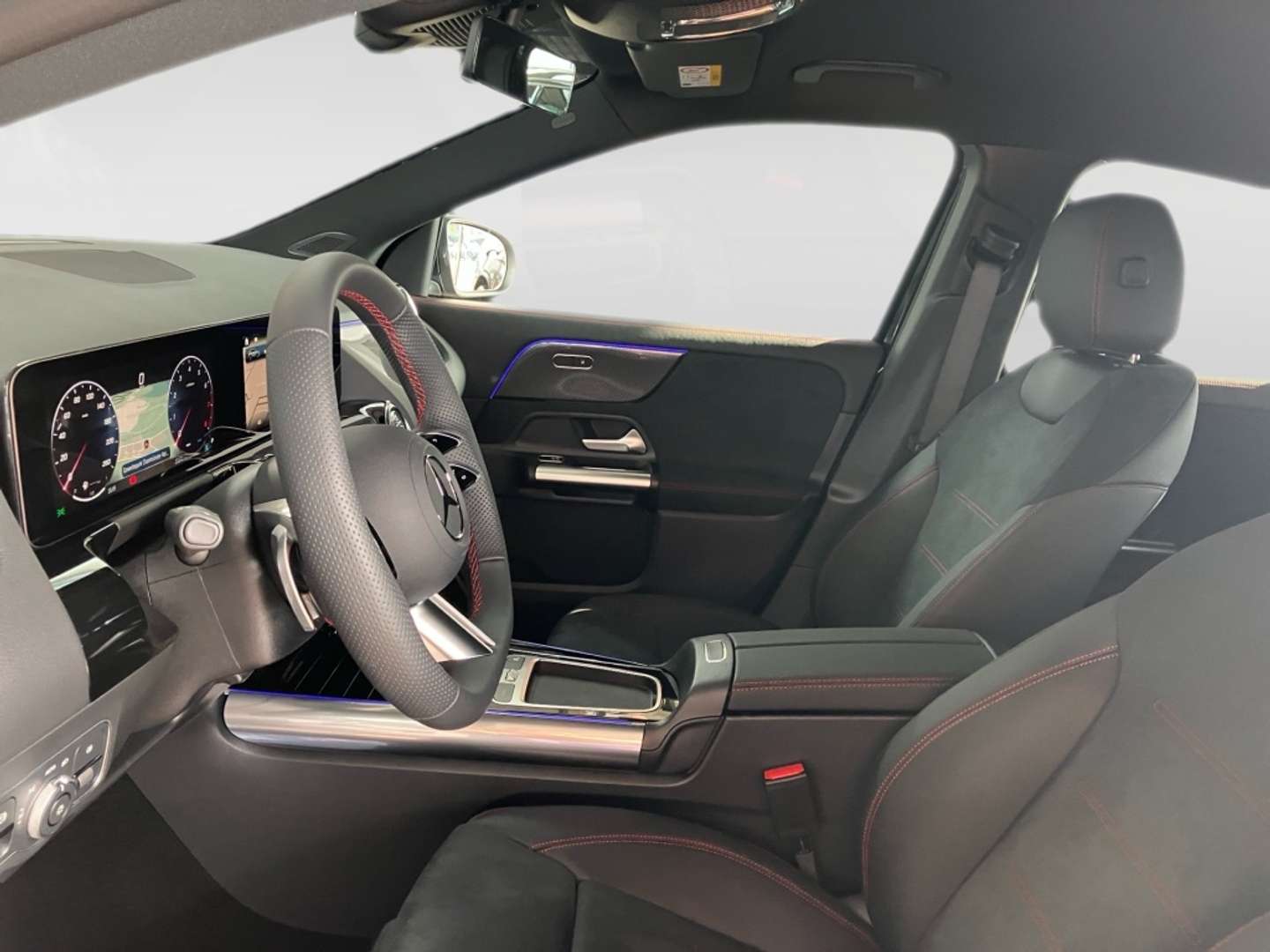 Mercedes GLA 180 AMG Line - 2025 - Joinsteer - #9