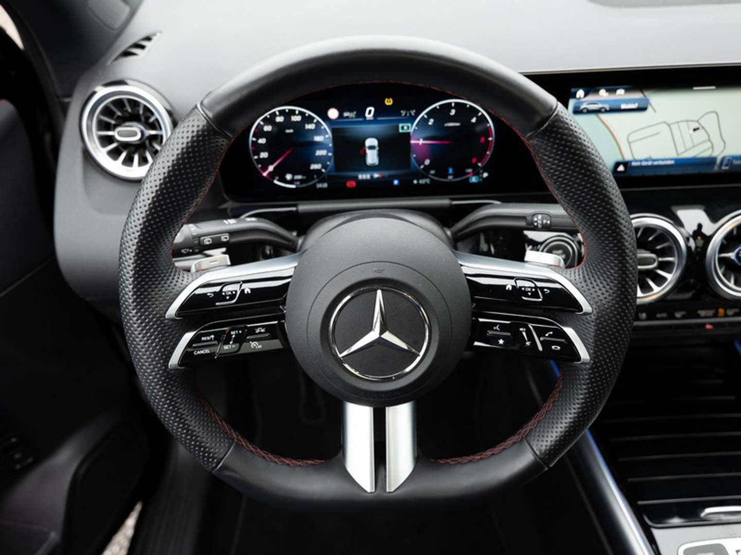 Mercedes GLA 220 AMG Line - 2025 - Joinsteer - #9