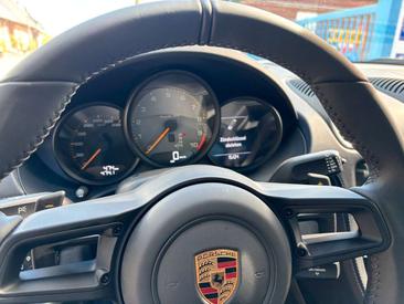 Porsche Boxster Spyder — photo 12