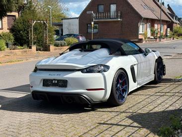 Porsche Boxster Spyder — photo 14