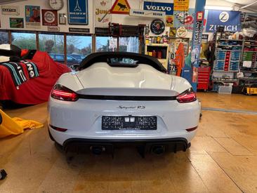 Porsche Boxster Spyder — photo 18
