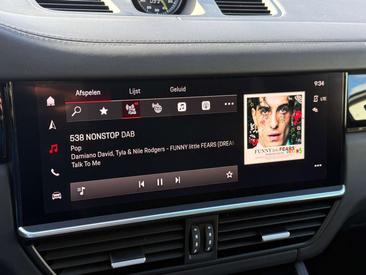 Porsche Cayenne III E-Hybrid — photo 23