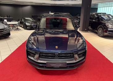 Porsche Macan T — photo 2