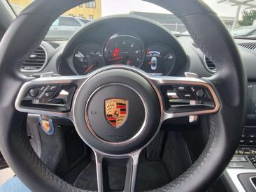 Porsche 718 Boxster — photo 14