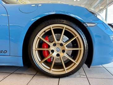 Porsche 718 Boxster GTS — photo 9