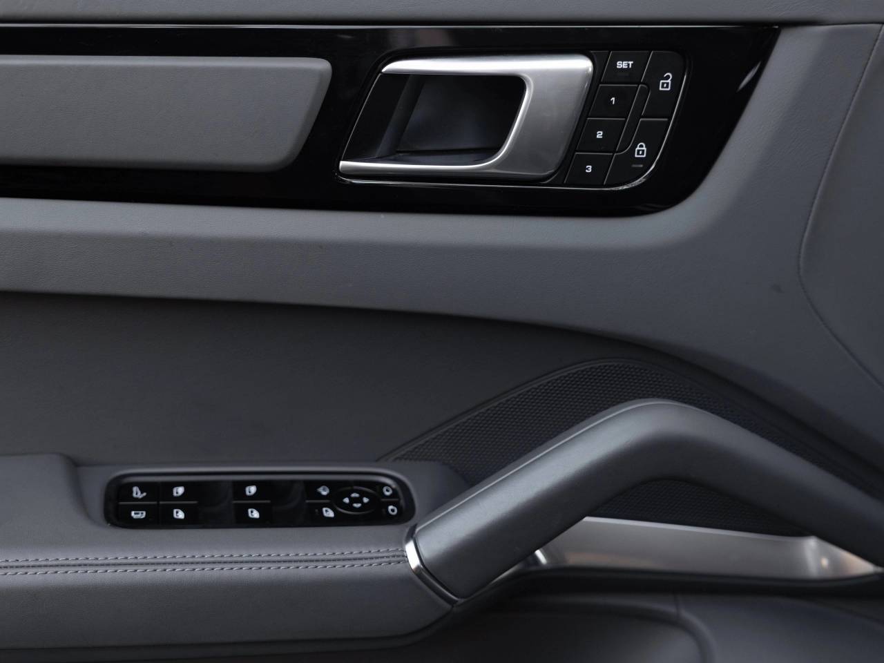 Porsche Cayenne III Turbo S E-Hybrid - 2021 - Joinsteer - #20