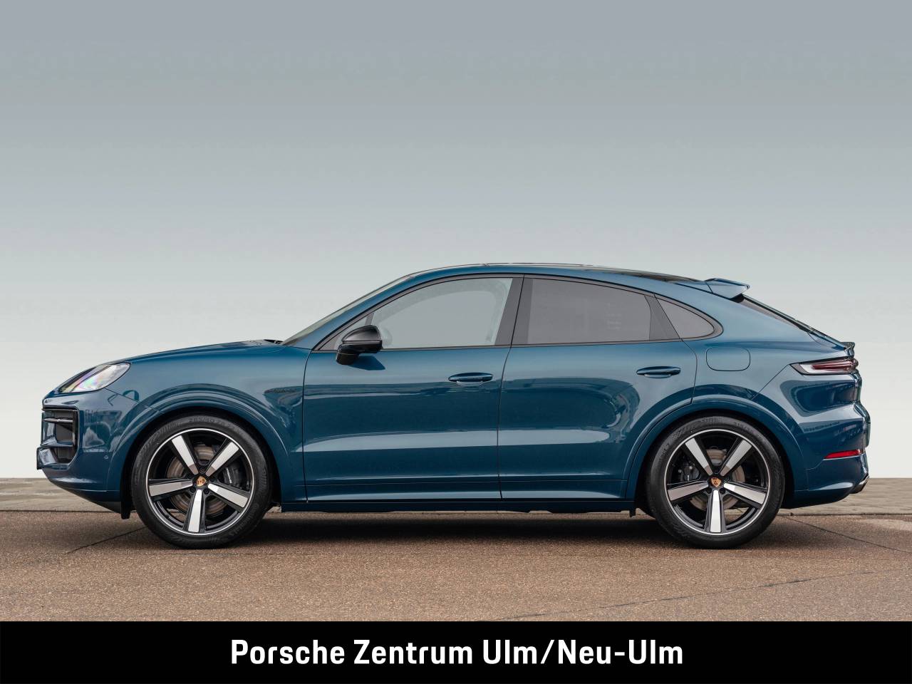 Porsche Cayenne III ph2 E-Hybrid Coupé Black Edition - 2026 - Joinsteer - #2