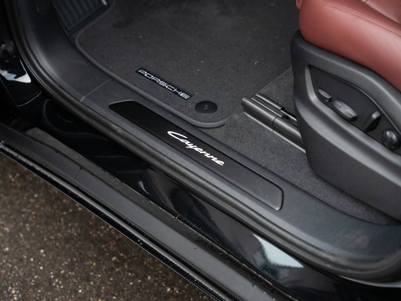 Porsche Cayenne III ph2 E-Hybrid Coupé Black Edition - 2026 - Joinsteer - #24