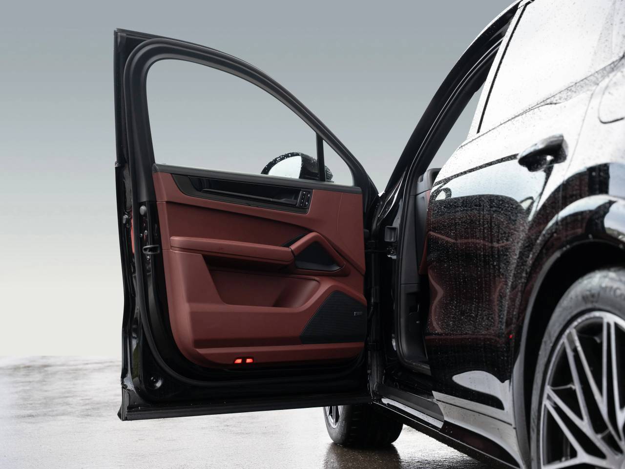 Porsche Cayenne III ph2 E-Hybrid Coupé Black Edition - 2026 - Joinsteer - #27
