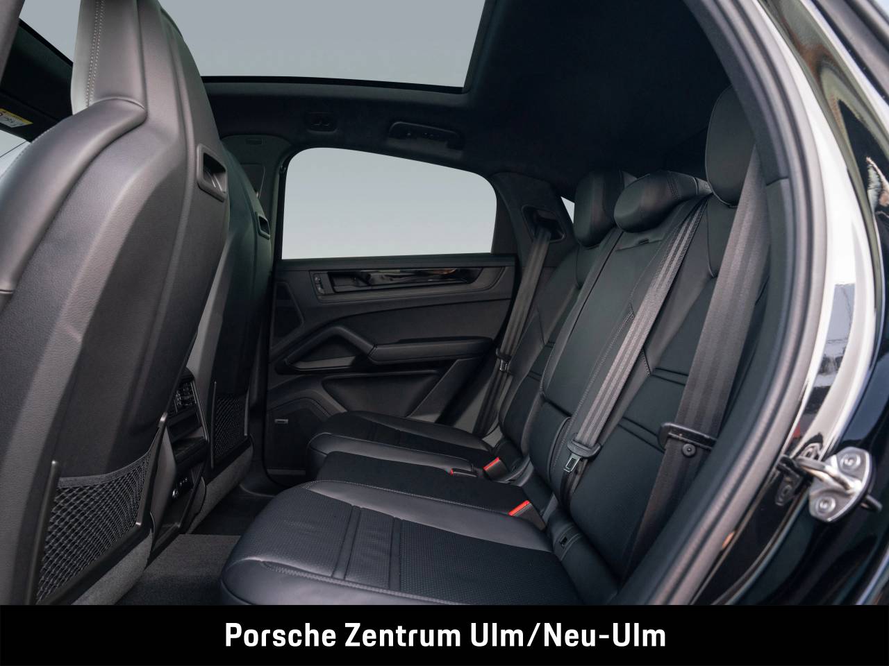 Porsche Cayenne III ph2 E-Hybrid Coupé Black Edition - 2026 - Joinsteer - #16