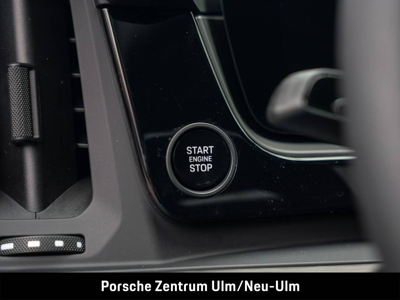 Porsche Cayenne III ph2 E-Hybrid Coupé Black Edition - 2026 - Joinsteer - #31