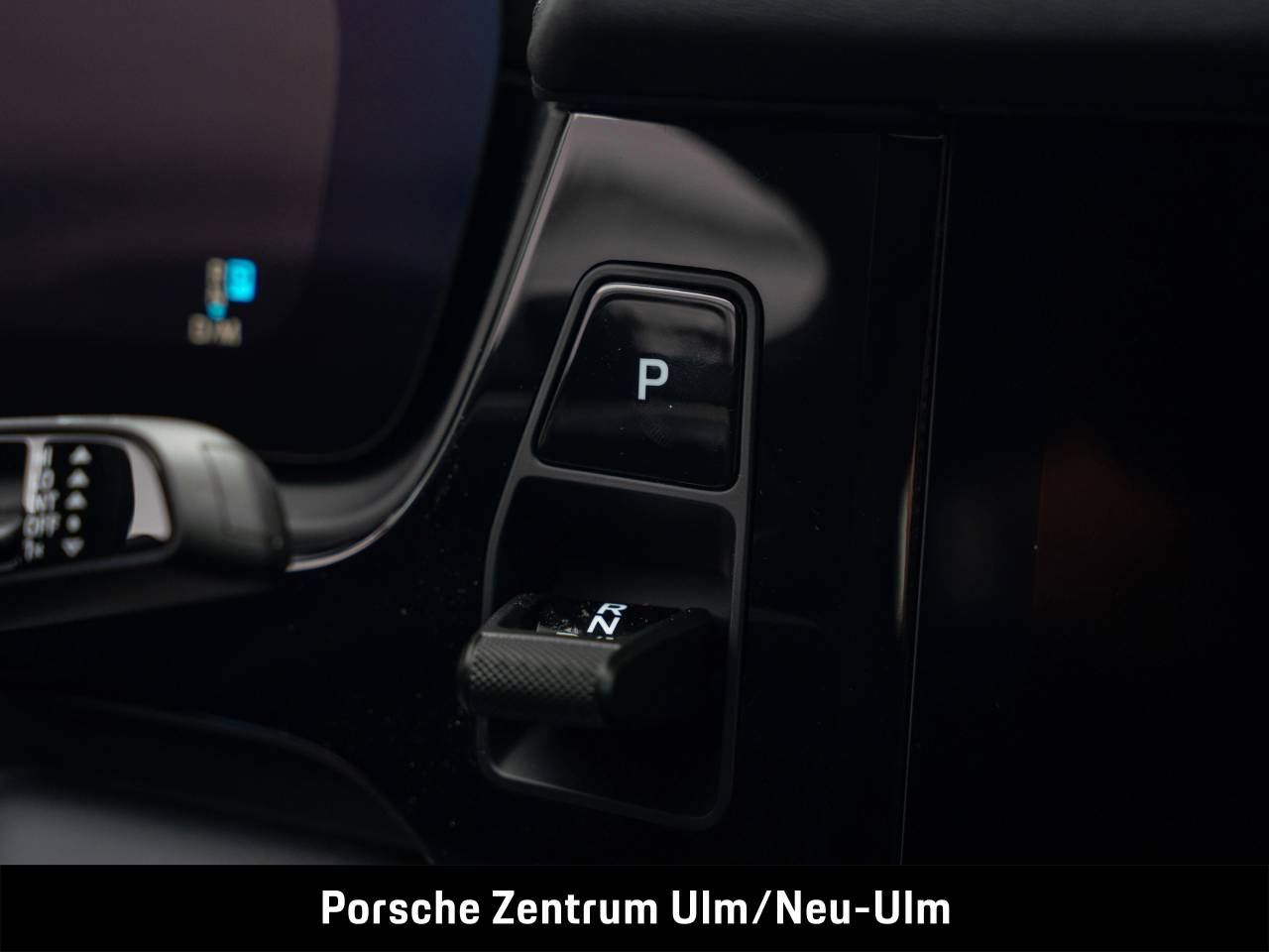 Porsche Cayenne III ph2 E-Hybrid Coupé Black Edition - 2026 - Joinsteer - #32