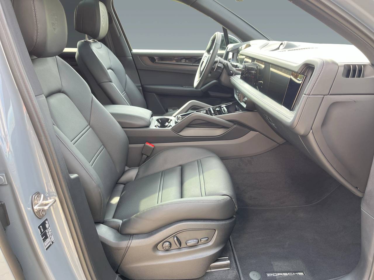 Porsche Cayenne III ph2 Black Edition - 2026 - Joinsteer - #16