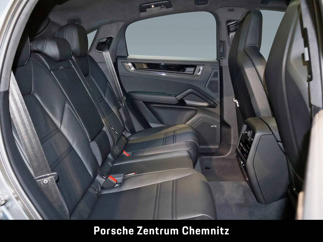 Porsche Cayenne III ph2 GTS Coupé - 2026 - Joinsteer - #16
