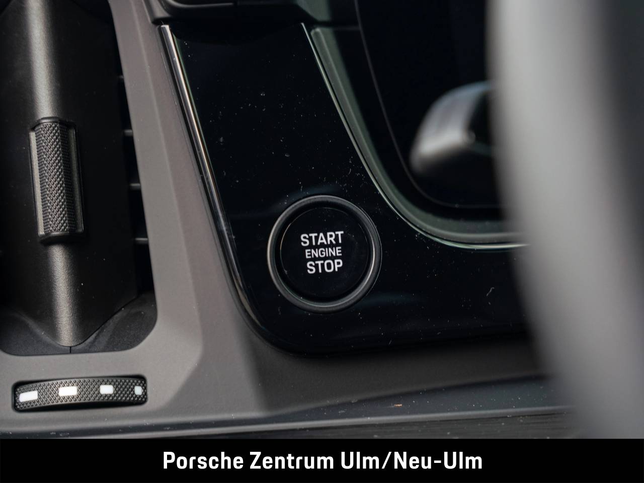 Porsche Cayenne III ph2 E-Hybrid Coupé Black Edition - 2026 - Joinsteer - #29