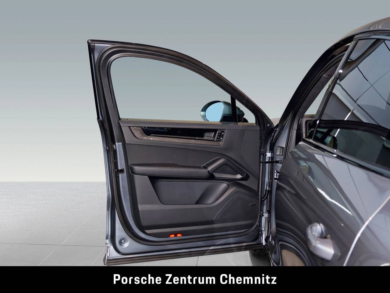 Porsche Cayenne III ph2 GTS Coupé - 2026 - Joinsteer - #17