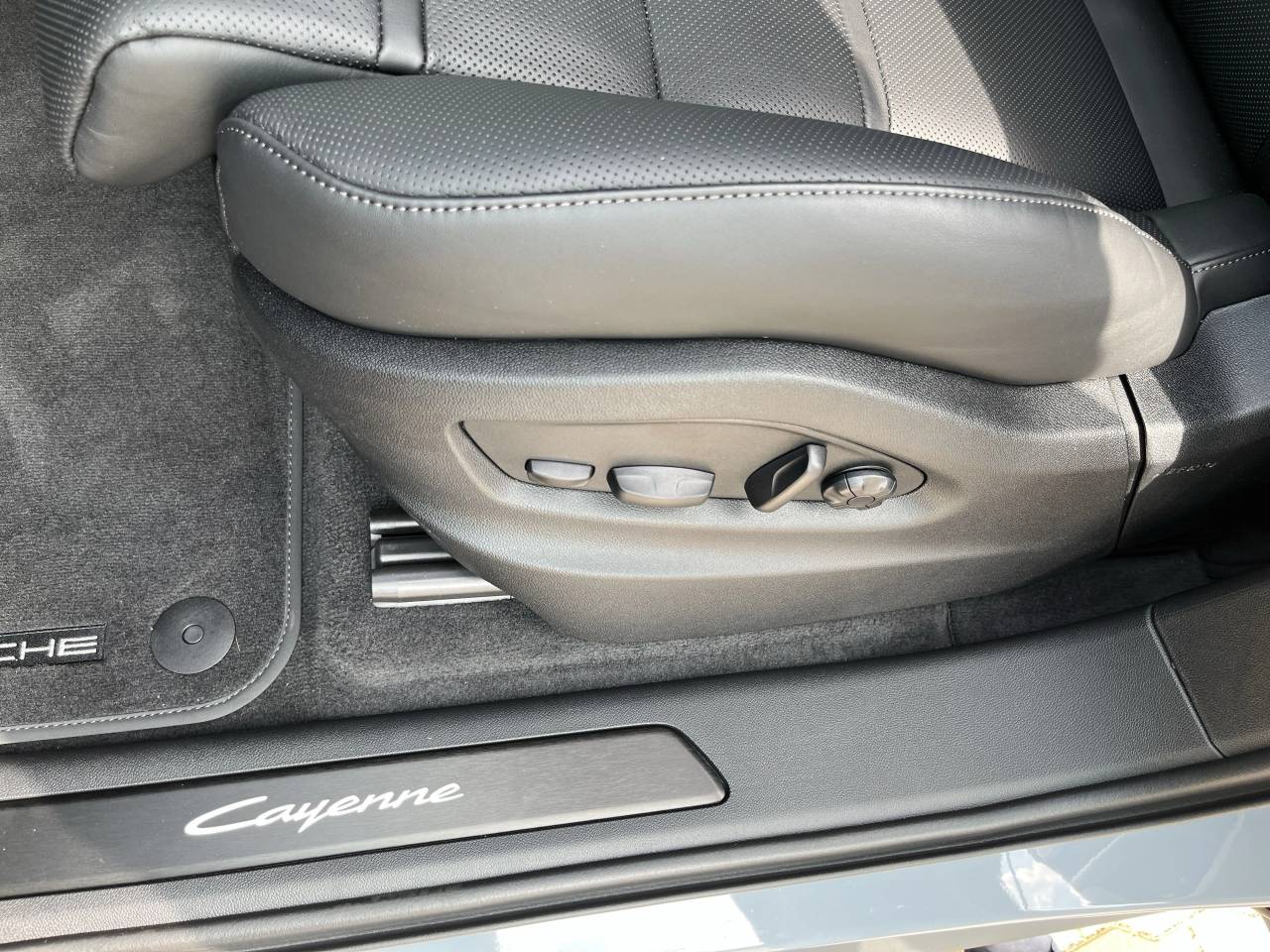 Porsche Cayenne III ph2 Black Edition - 2026 - Joinsteer - #26