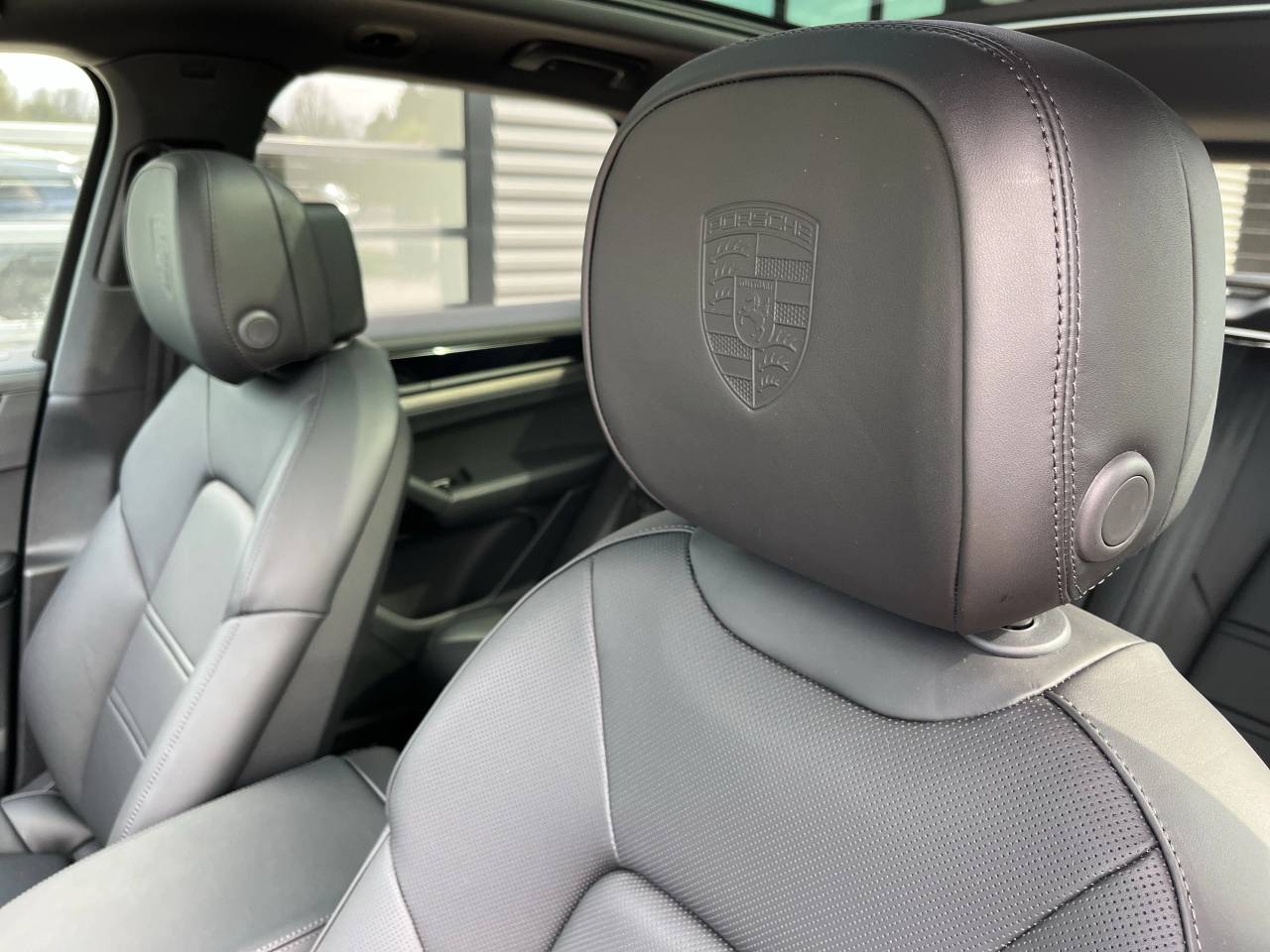 Porsche Cayenne III ph2 Black Edition - 2026 - Joinsteer - #27