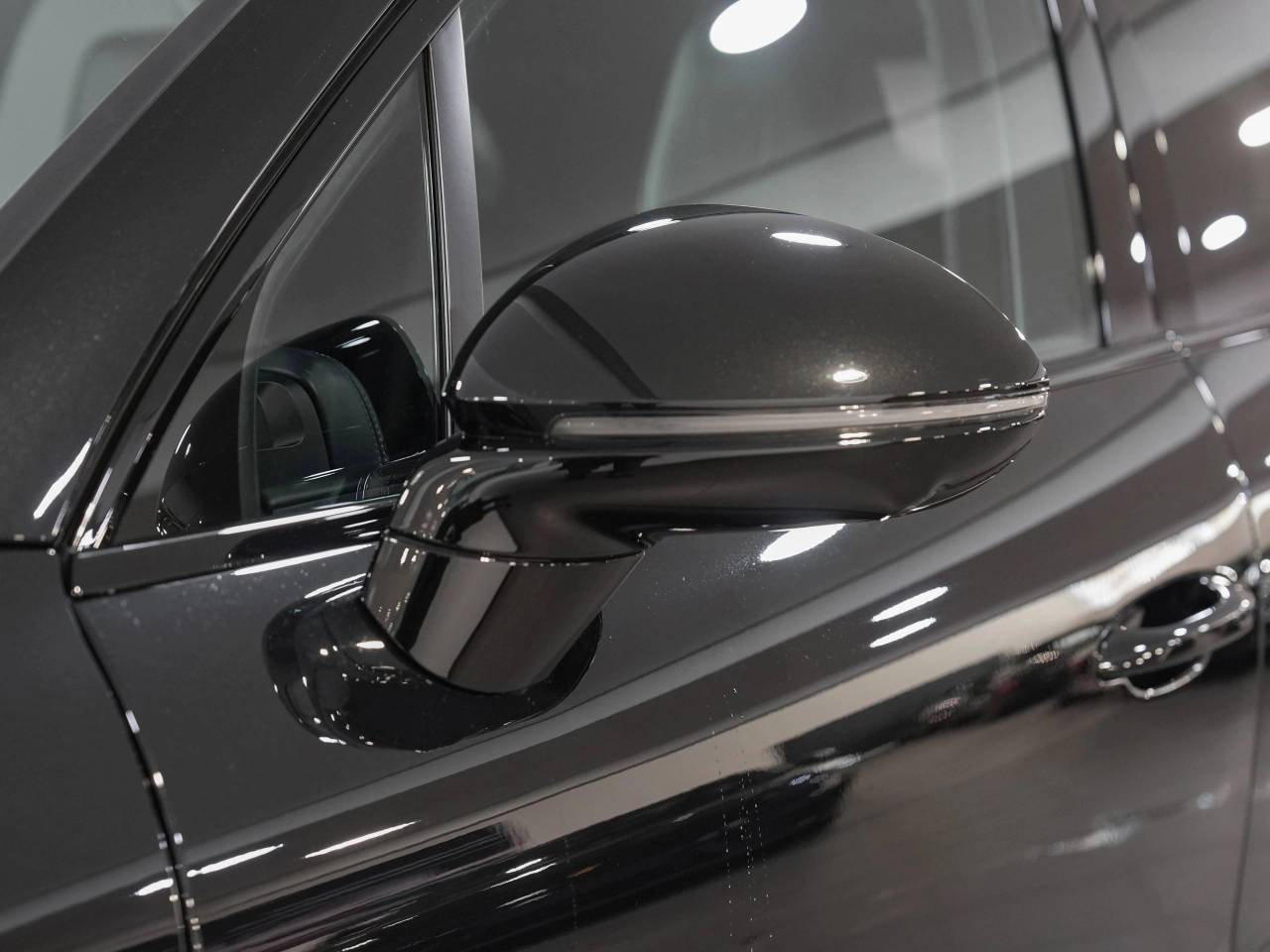 Porsche Cayenne III ph2 Turbo E-Hybrid - 2025 - Joinsteer - #10