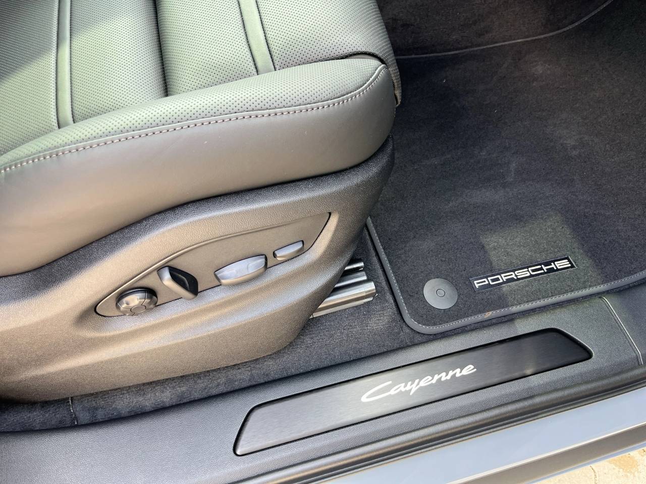 Porsche Cayenne III ph2 Black Edition - 2026 - Joinsteer - #37
