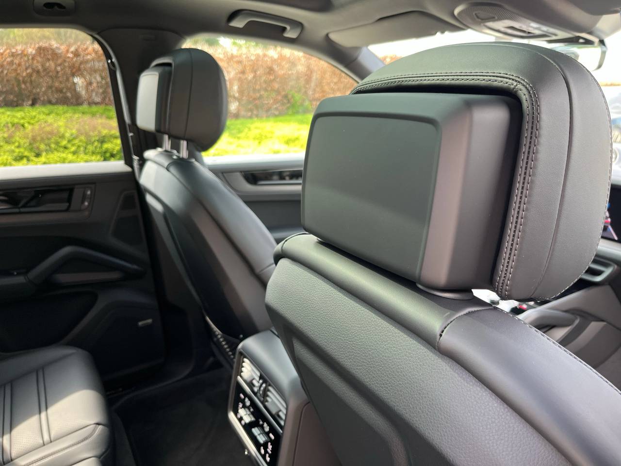 Porsche Cayenne III ph2 Black Edition - 2026 - Joinsteer - #40