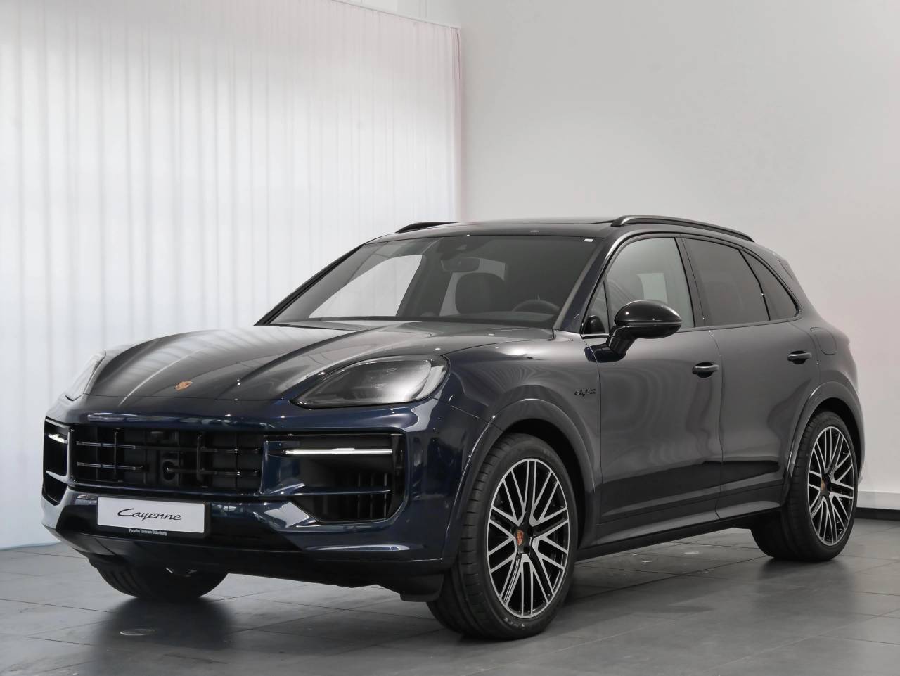 Porsche Cayenne III ph2 E-Hybrid Black Edition - 2026 - Joinsteer - #1