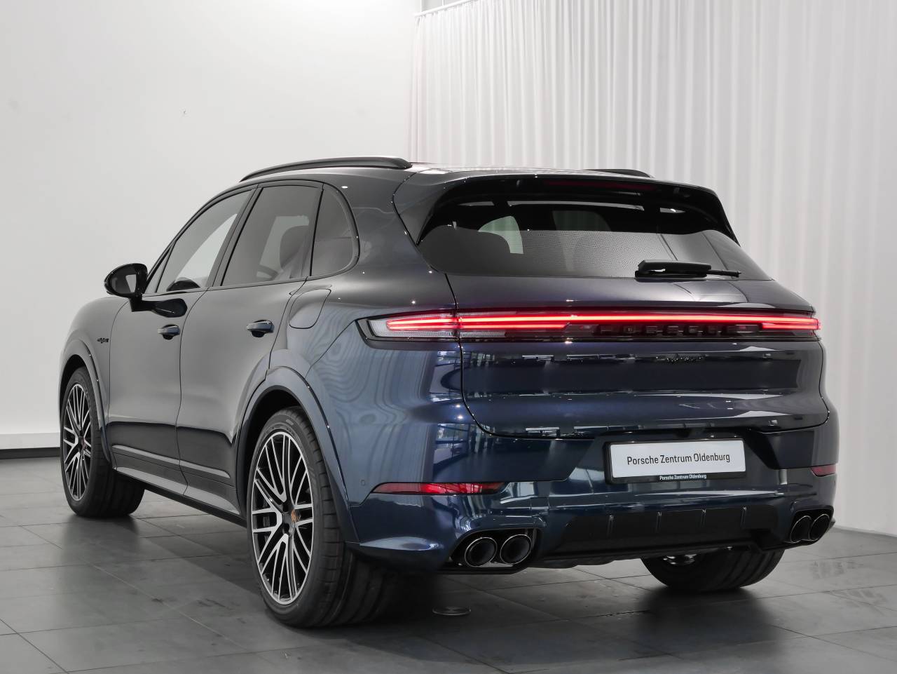 Porsche Cayenne III ph2 E-Hybrid Black Edition - 2026 - Joinsteer - #3