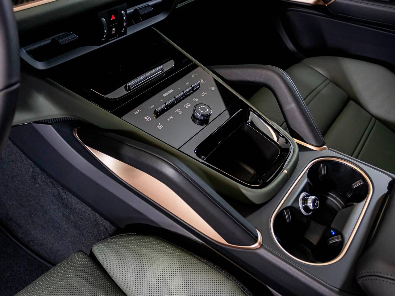 Porsche Cayenne III ph2 S E-Hybrid Coupé Black Edition - 2026 - Joinsteer - #17