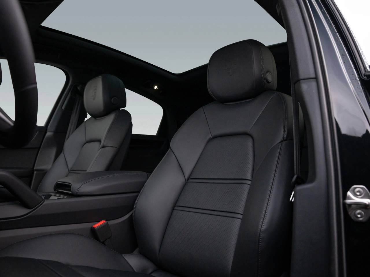 Porsche Cayenne III ph2 E-Hybrid Coupé Black Edition - 2026 - Joinsteer - #13