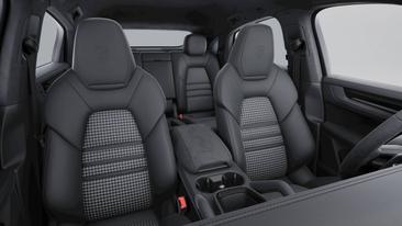Porsche Cayenne III GTS Coupé — photo 10