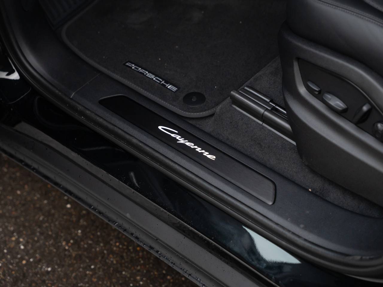 Porsche Cayenne III ph2 E-Hybrid Coupé Black Edition - 2026 - Joinsteer - #16