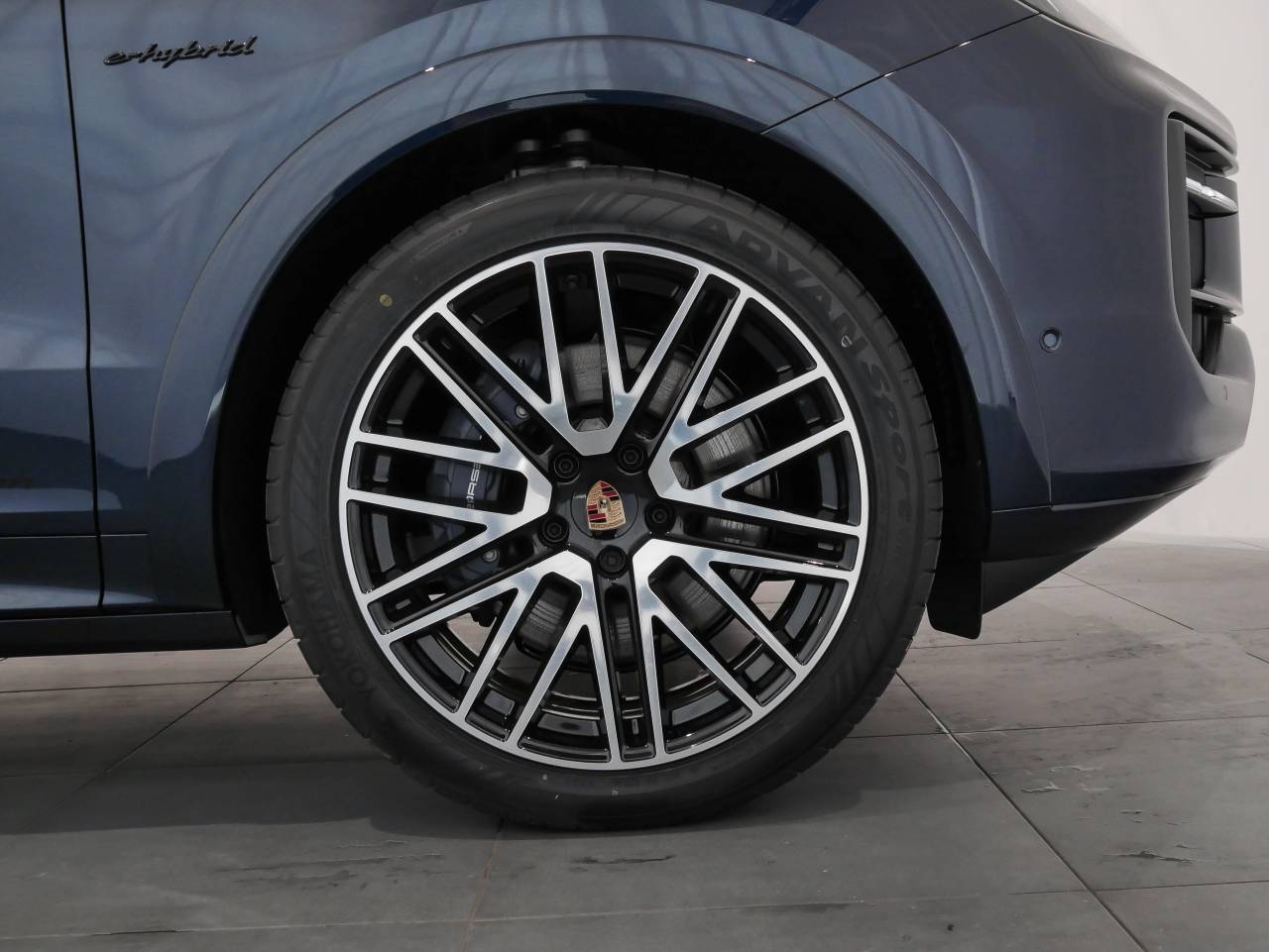 Porsche Cayenne III ph2 E-Hybrid Black Edition - 2026 - Joinsteer - #13