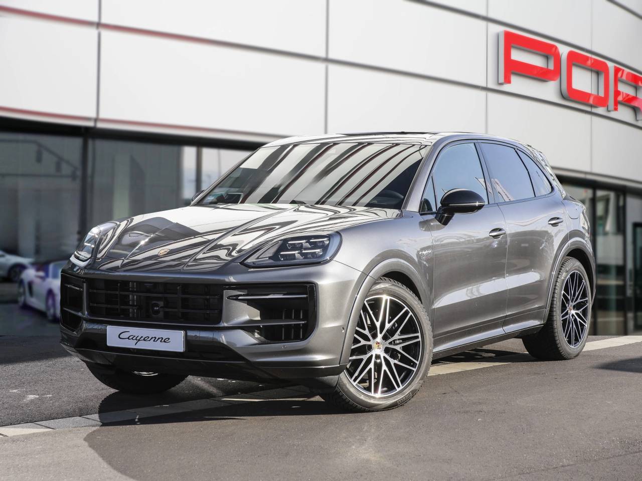 Porsche Cayenne III ph2 E-Hybrid Black Edition - 2025 - Joinsteer - #1