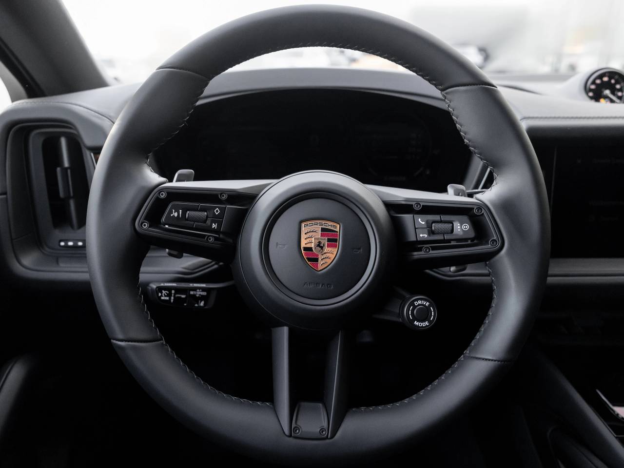 Porsche Cayenne III ph2 E-Hybrid Coupé Black Edition - 2026 - Joinsteer - #22