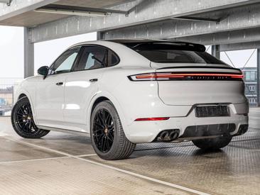 Porsche Cayenne III S Coupé — photo 3