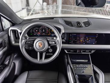 Porsche Cayenne III S Coupé — photo 24