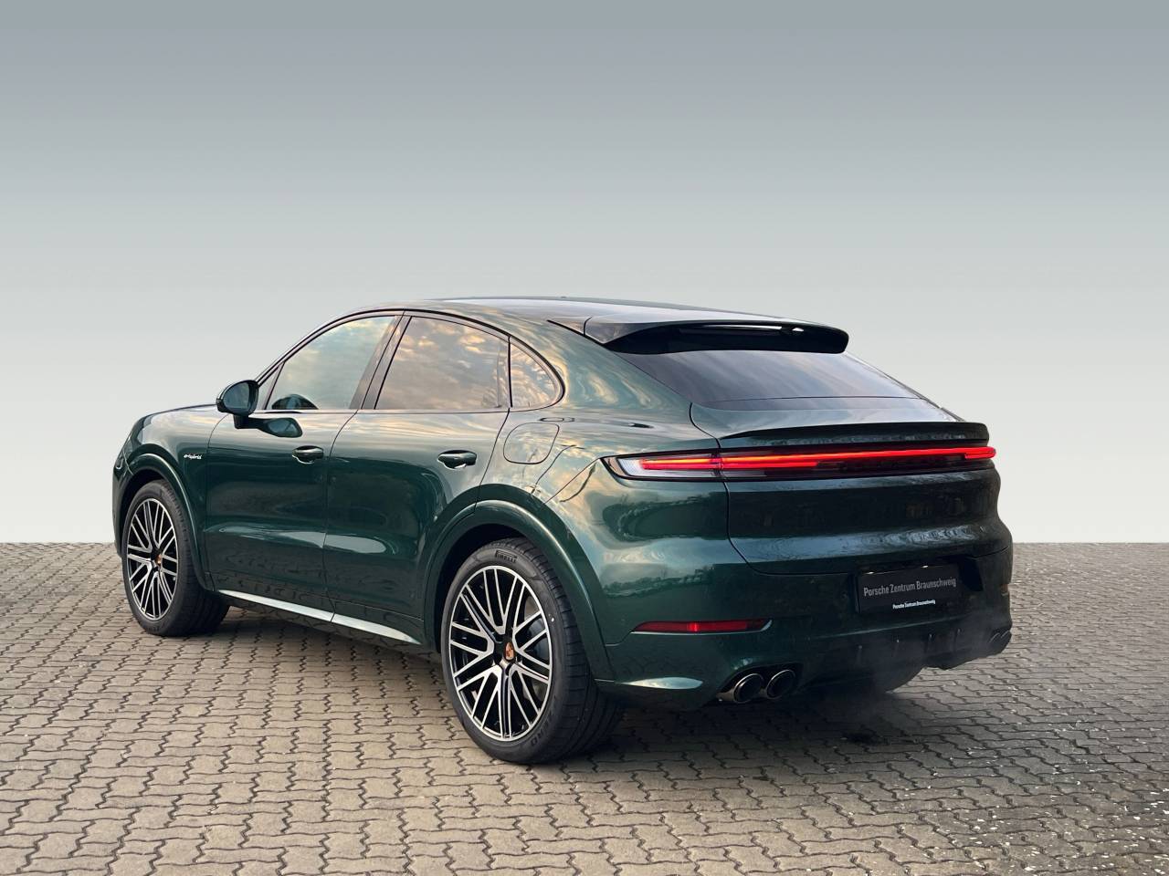 Porsche Cayenne III ph2 S E-Hybrid Coupé Black Edition - 2025 - Joinsteer - #3