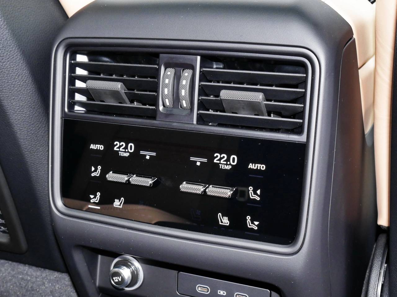 Porsche Cayenne III ph2 E-Hybrid Black Edition - 2026 - Joinsteer - #15
