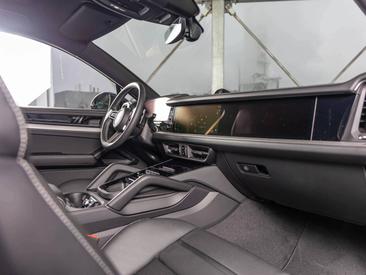 Porsche Cayenne III S Coupé — photo 32