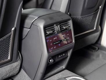 Porsche Cayenne III S Coupé — photo 34