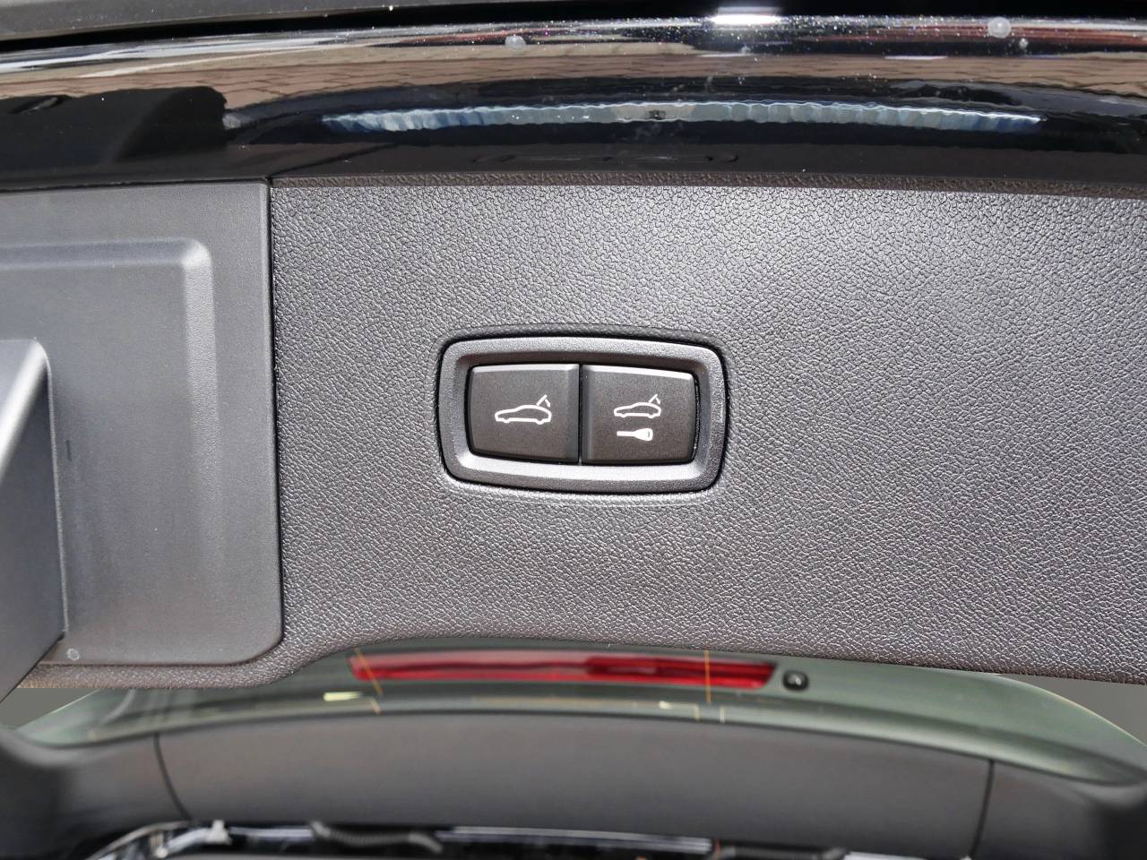 Porsche Cayenne III ph2 E-Hybrid Black Edition - 2026 - Joinsteer - #18