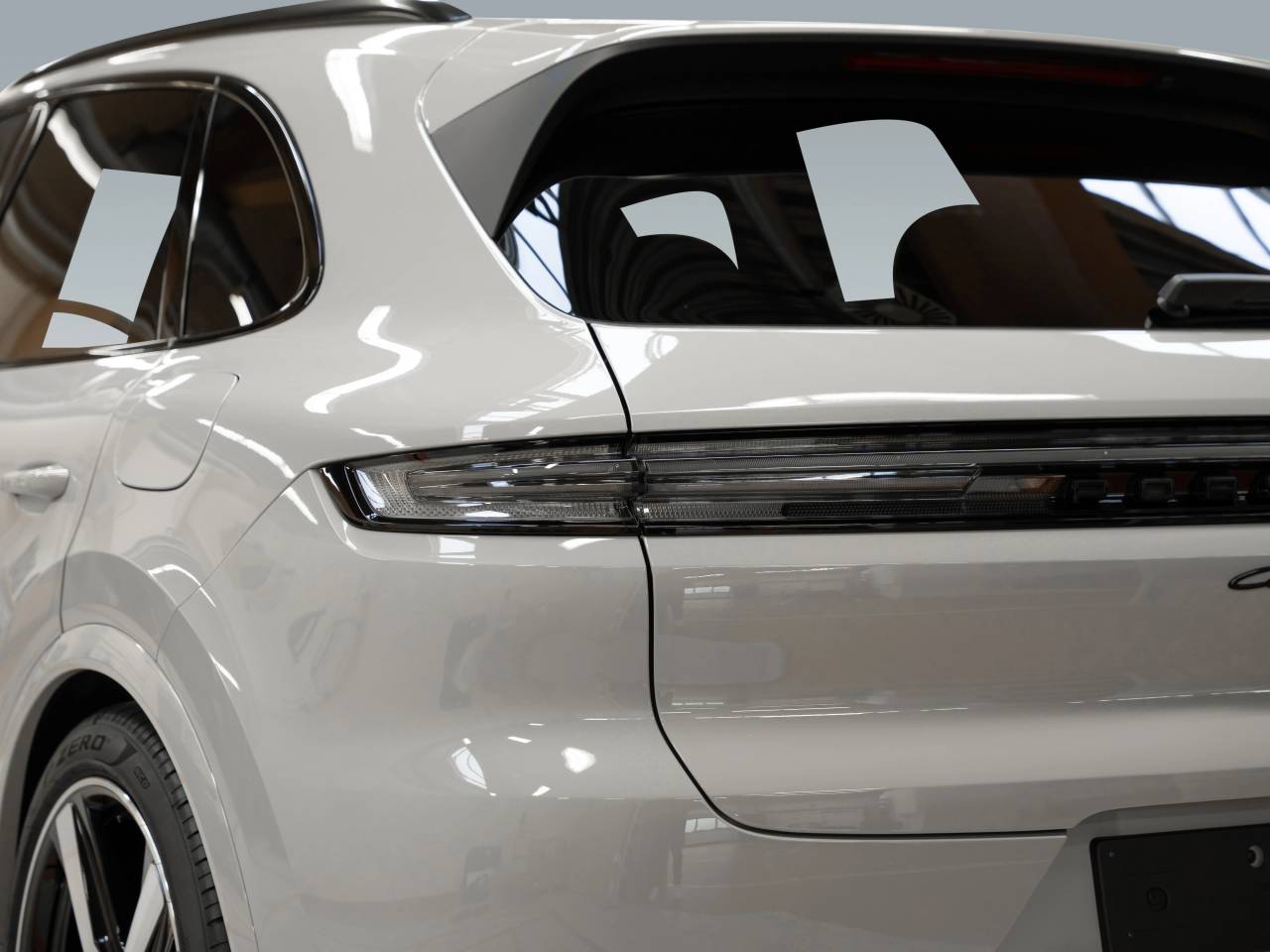 Porsche Cayenne III ph2 E-Hybrid Black Edition - 2026 - Joinsteer - #9