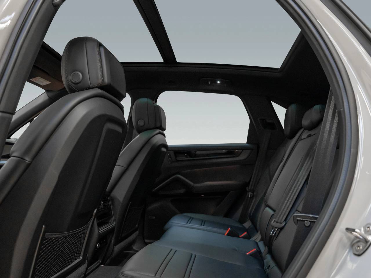 Porsche Cayenne III ph2 E-Hybrid Black Edition - 2026 - Joinsteer - #17