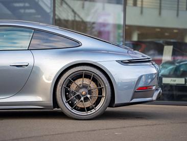 Porsche 992 II Carrera GTS — photo 8