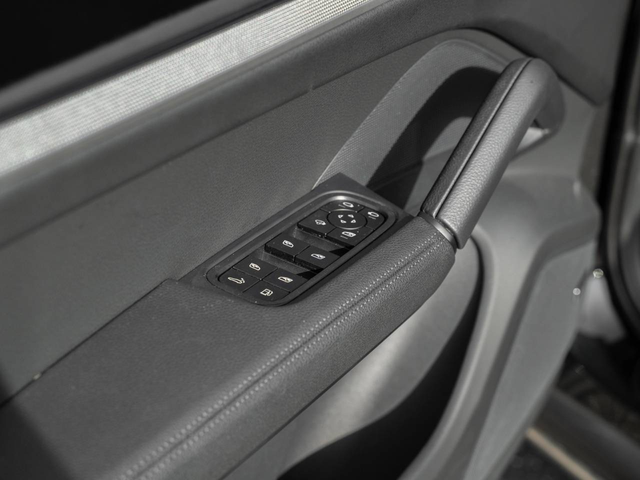 Porsche Cayenne III ph2 E-Hybrid Coupé - 2025 - Joinsteer - #19